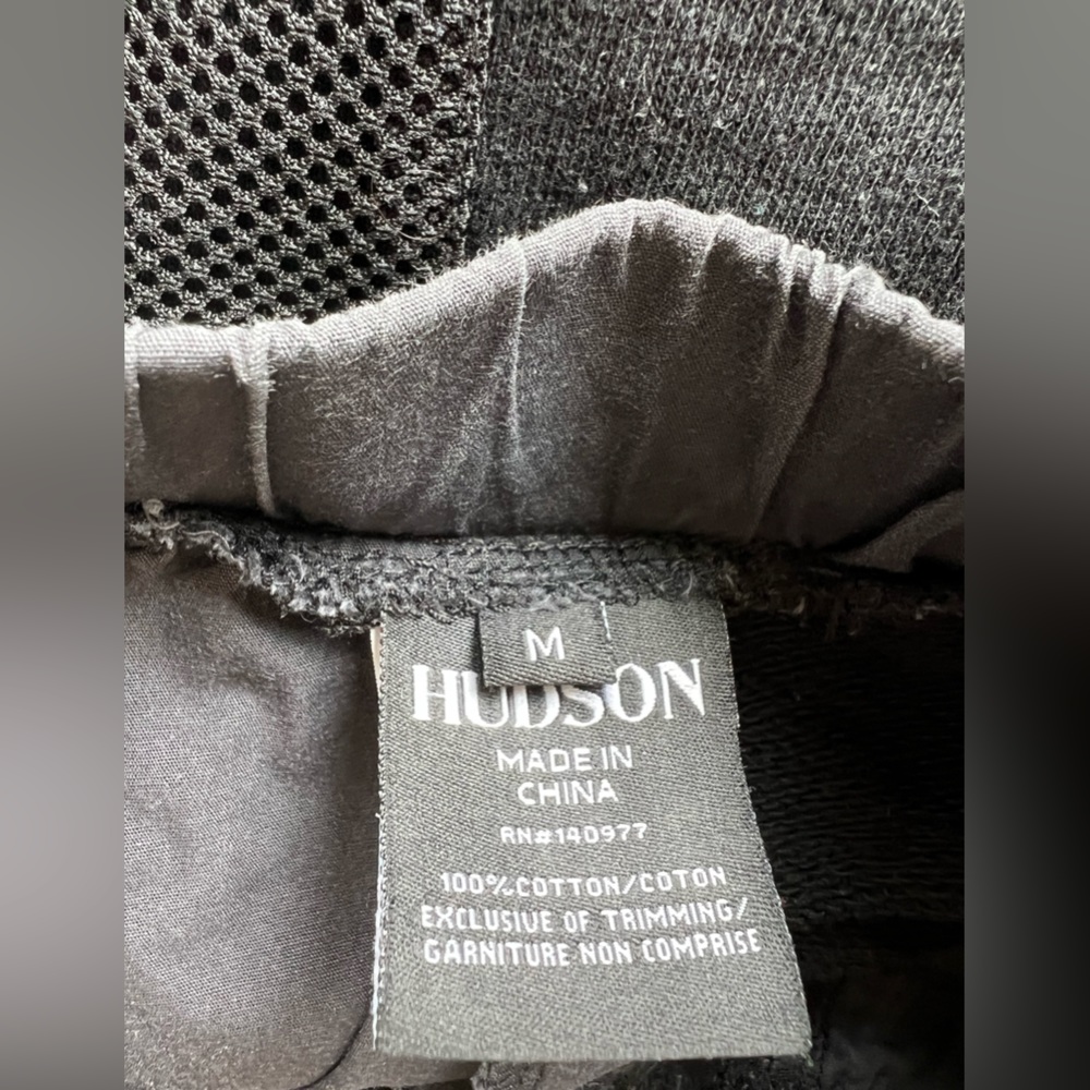 Boys shorts from Hudson jeans elastic waistband size M 100% cotton